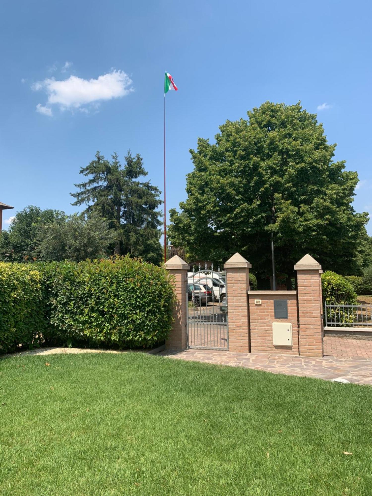 Appartamento Con Giardino Pontecchio Marconi Exterior photo