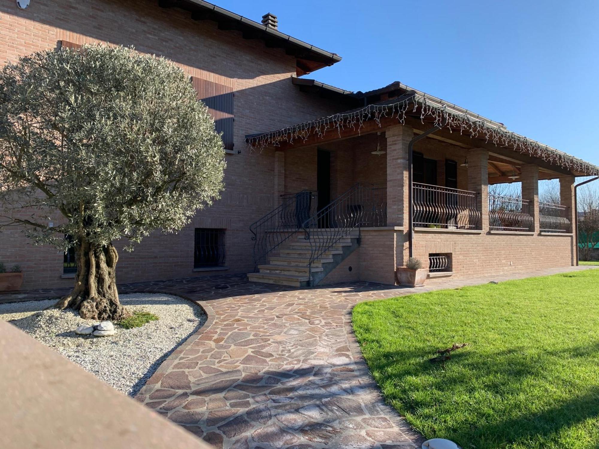 Appartamento Con Giardino Pontecchio Marconi Exterior photo